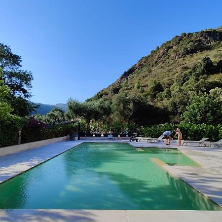 Marea Retreat Rooms مارينا دي كاميروتا المظهر الخارجي الصورة