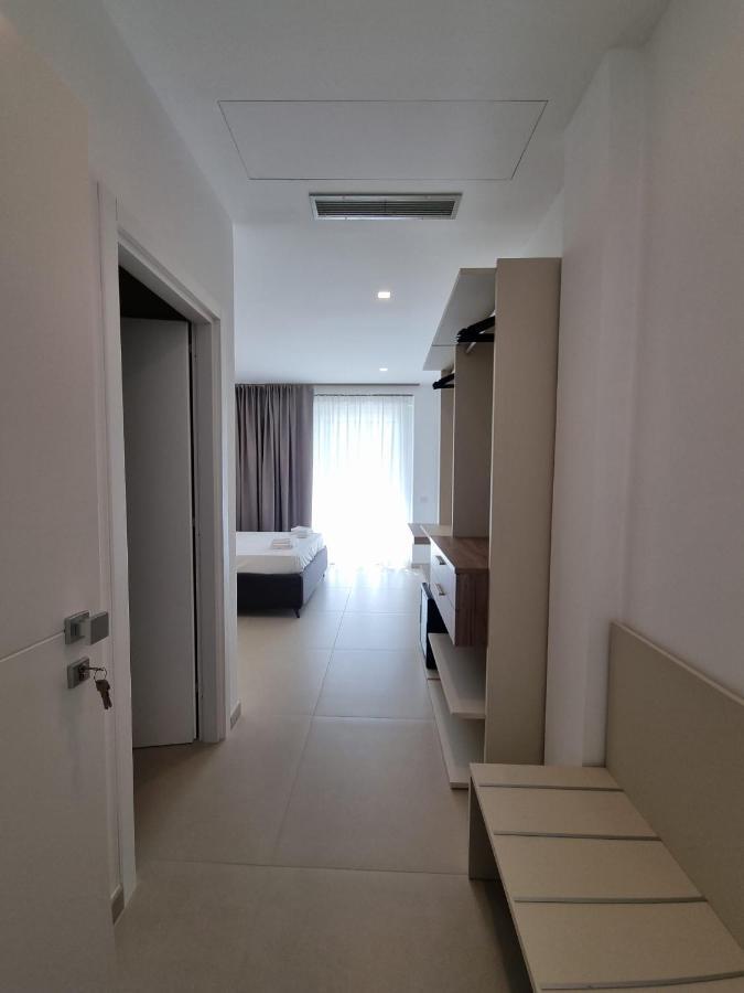Marea Retreat Rooms مارينا دي كاميروتا المظهر الخارجي الصورة