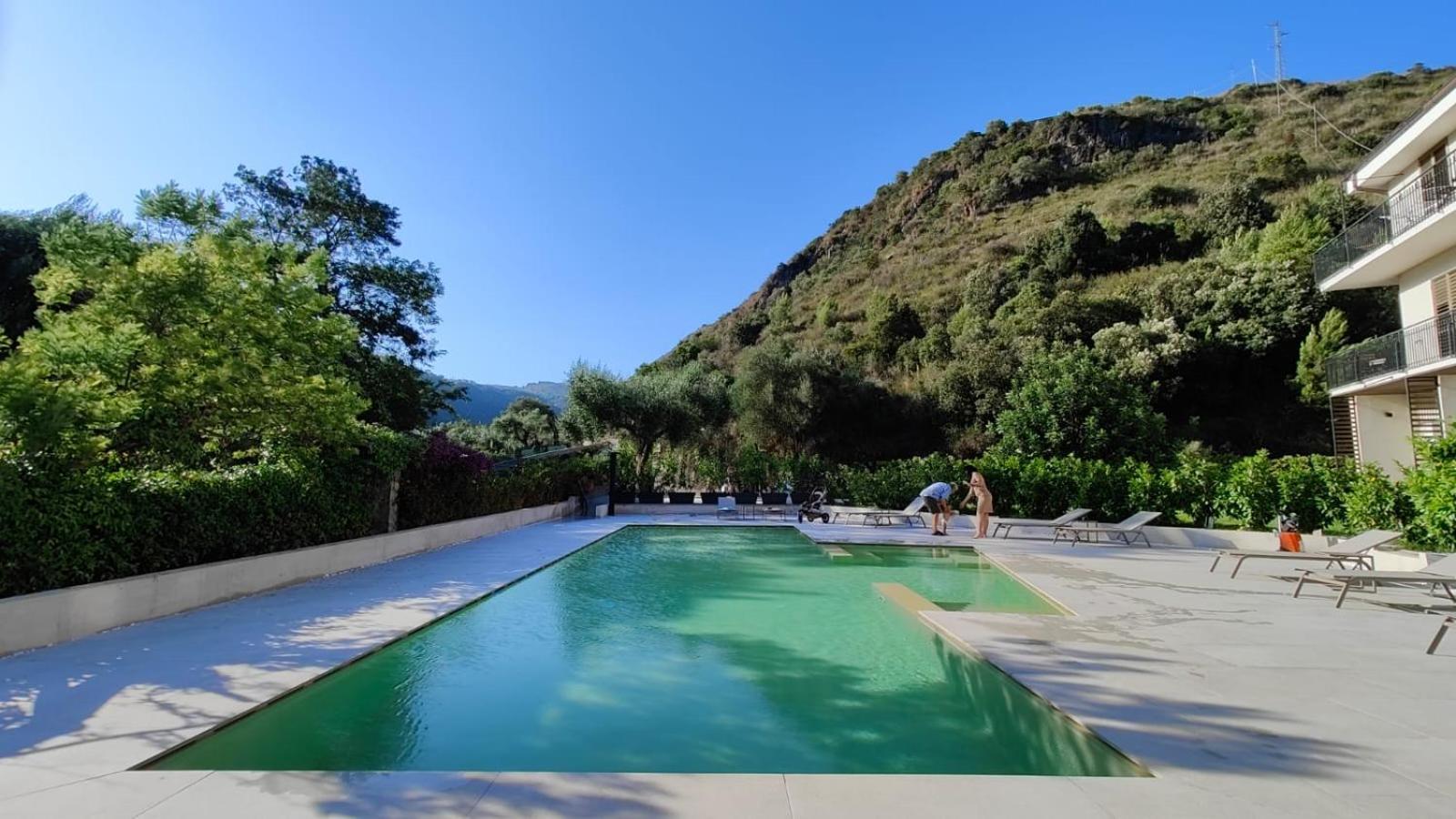 Marea Retreat Rooms مارينا دي كاميروتا المظهر الخارجي الصورة